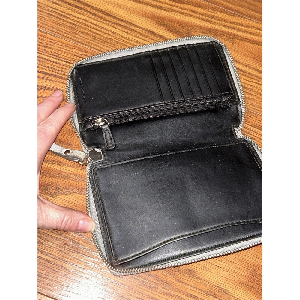 EUC MARC JACOBS LIGHT Dove GENUINE Pebbled Leather Wallet Wristlet New MSPR $155 - Picture 7 of 7
